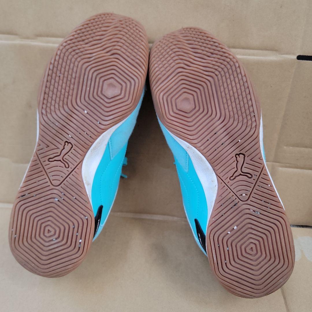 プーマ　フットサルシューズ　27.5cm