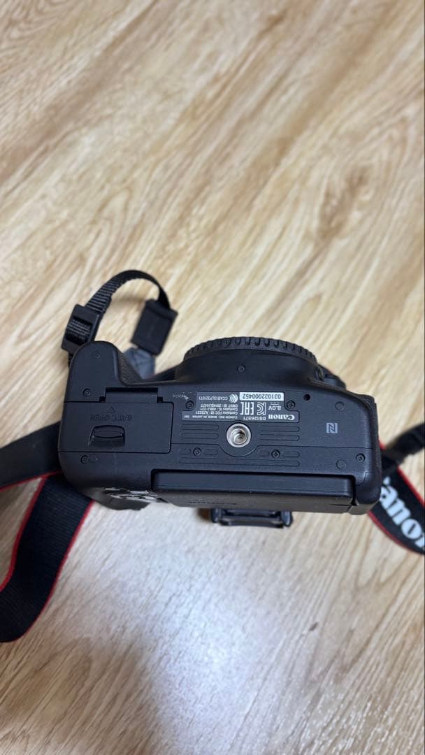 デジタルカメラ Canon EOS kiss x8i