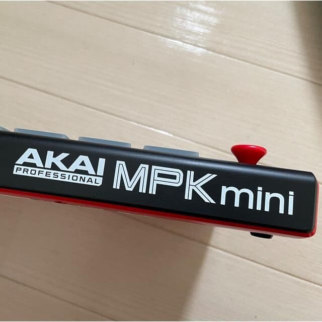AKAI MIDIキーボード