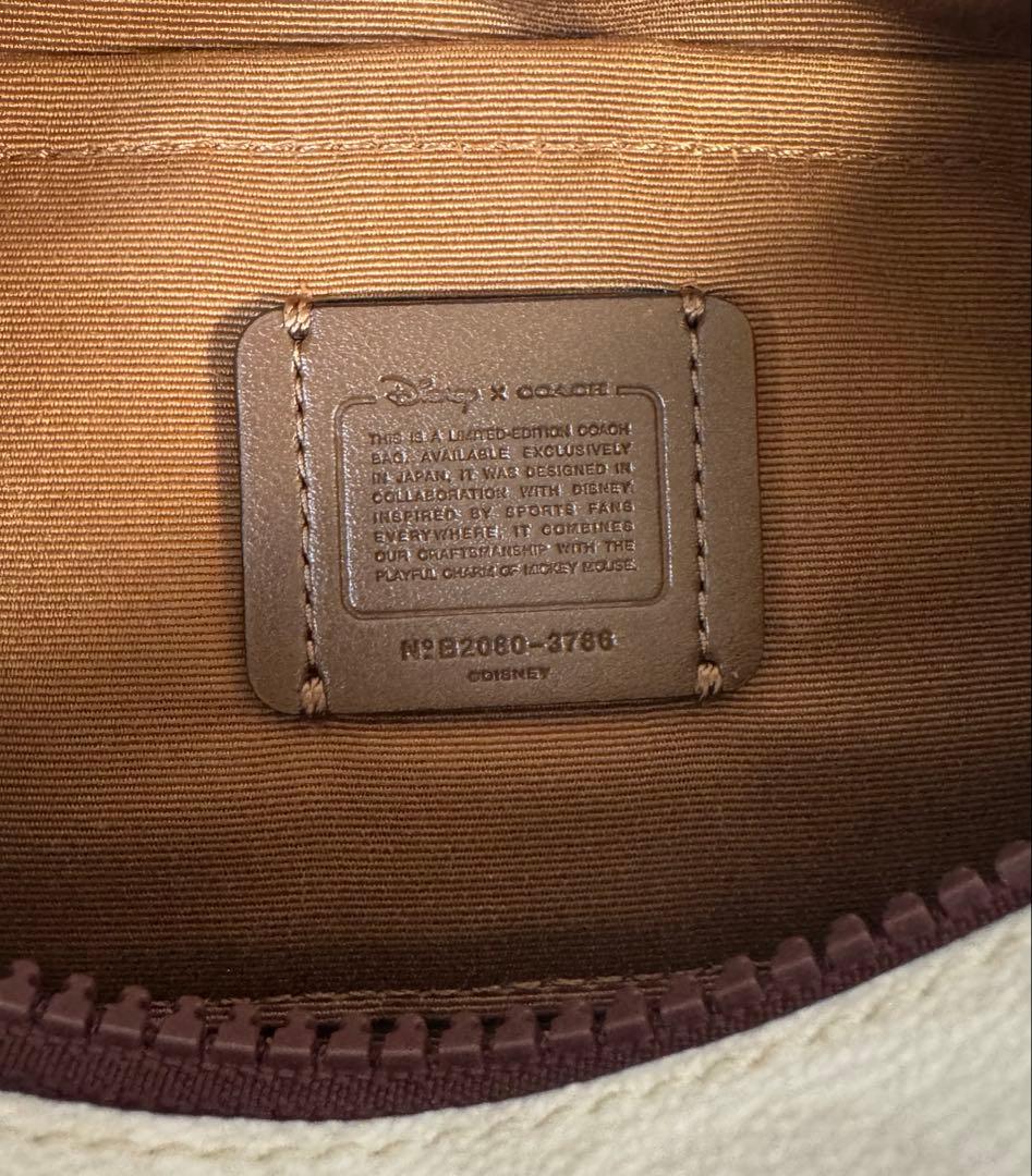 【日本限定】Disney ディズニーCOACH コーチ コラボ ボディバッグ