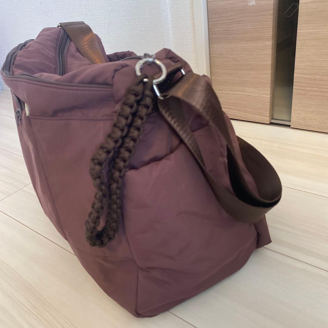 ジュメロ　パファーショルダーバッグ　ブラウン