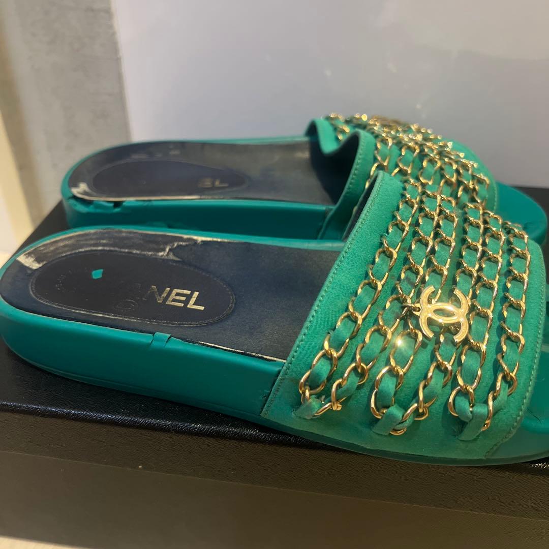 シャネル　CHANEL サンダル　グリーン　ココマーク