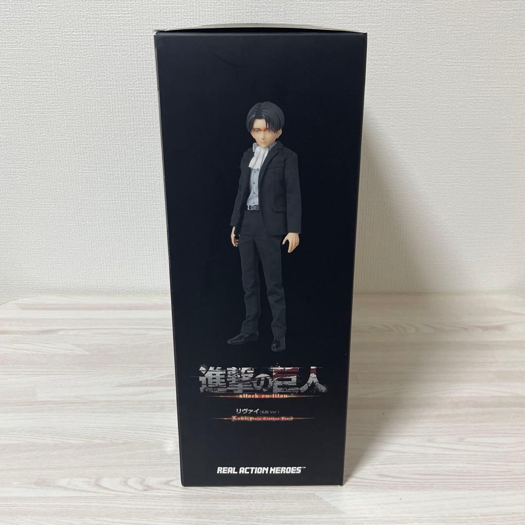 【未開封】進撃の巨人 メディコム・トイ RAH フィギュア 私服 リヴァイ
