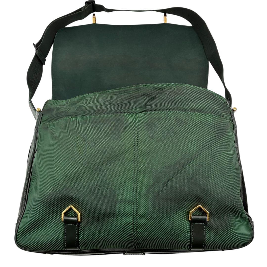 ルイヴィトン メッセンジャーバッグ メンズ デルスー エピセア タイガ