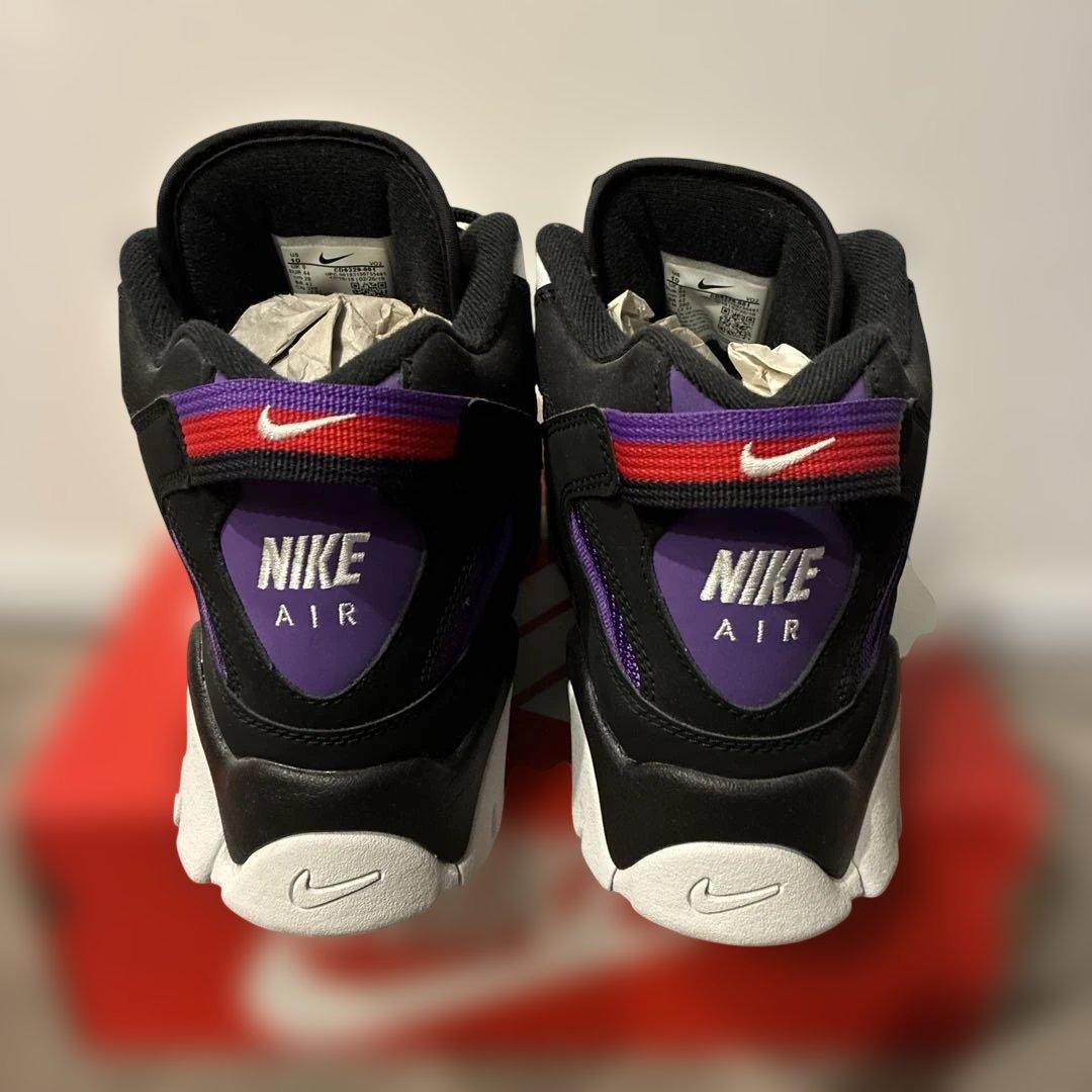 シューズ(男性用) NikeAirBarrageMidQS 'Raptors' CD9329-001