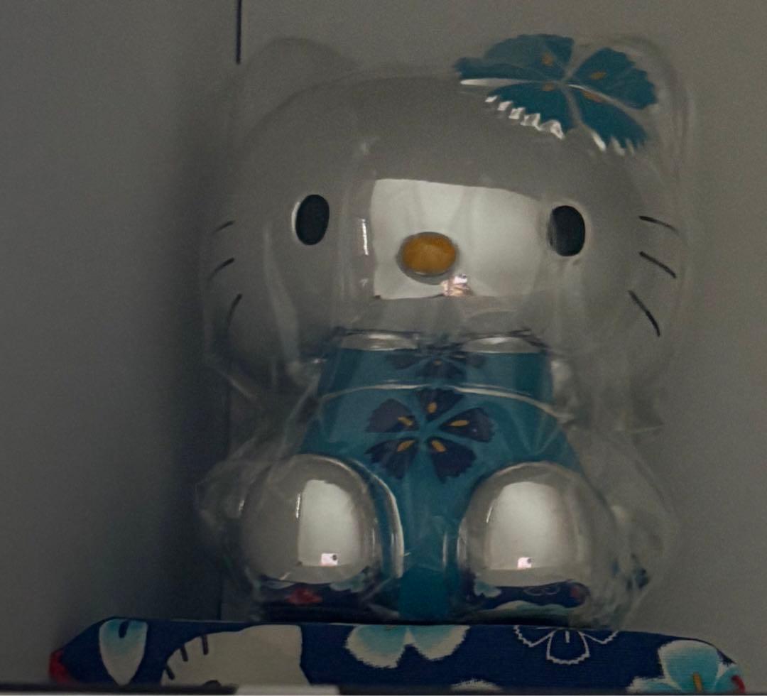 【激レア】キティ　シルバー　貯金箱 ナデシコ 座布団付き　1999年 新品箱入