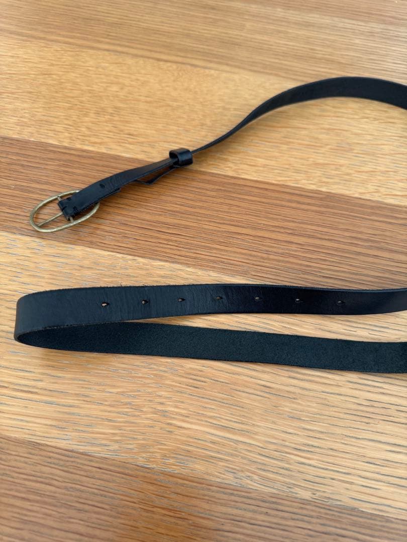 ミナペルホネン　レザーベルト　ブラック