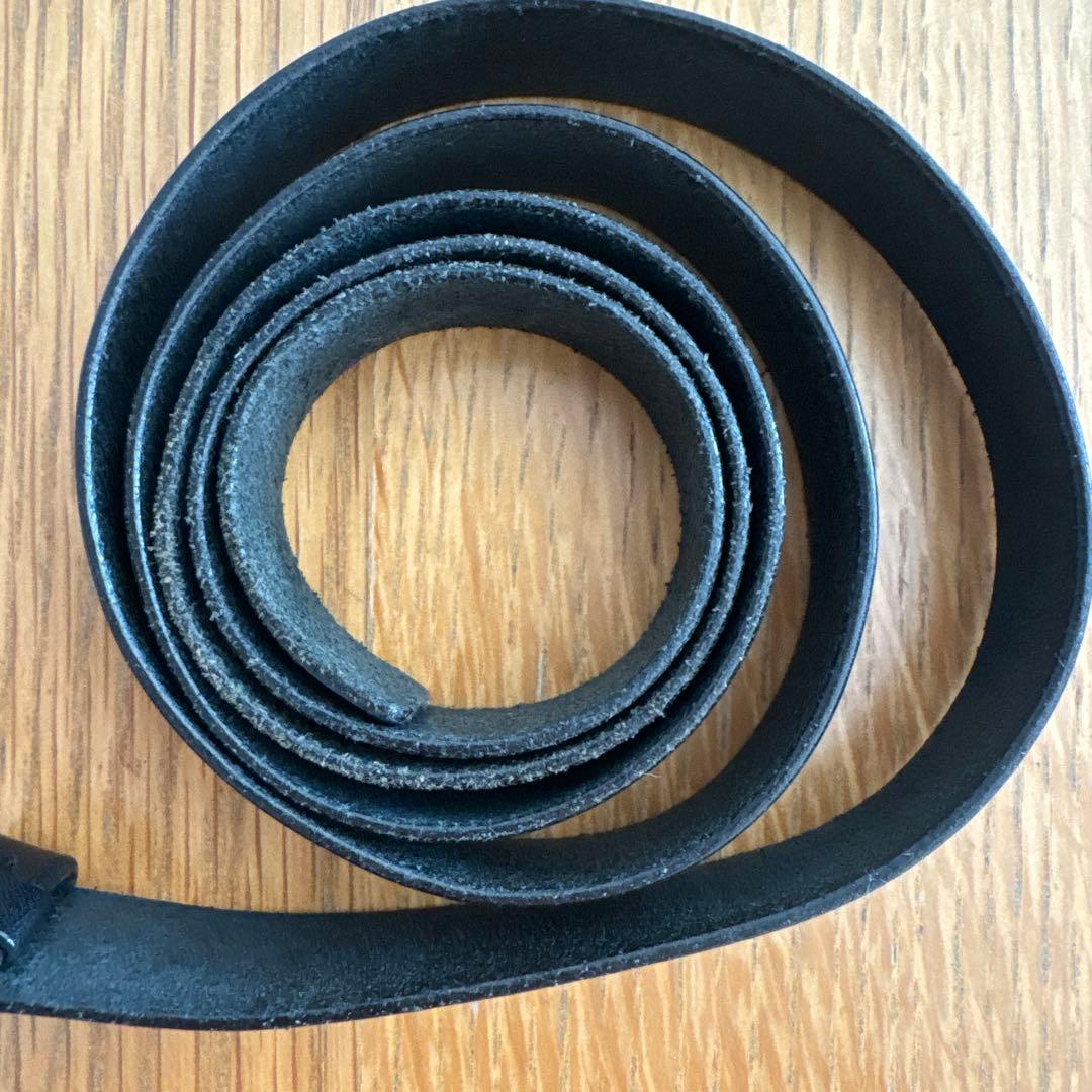 ミナペルホネン　レザーベルト　ブラック