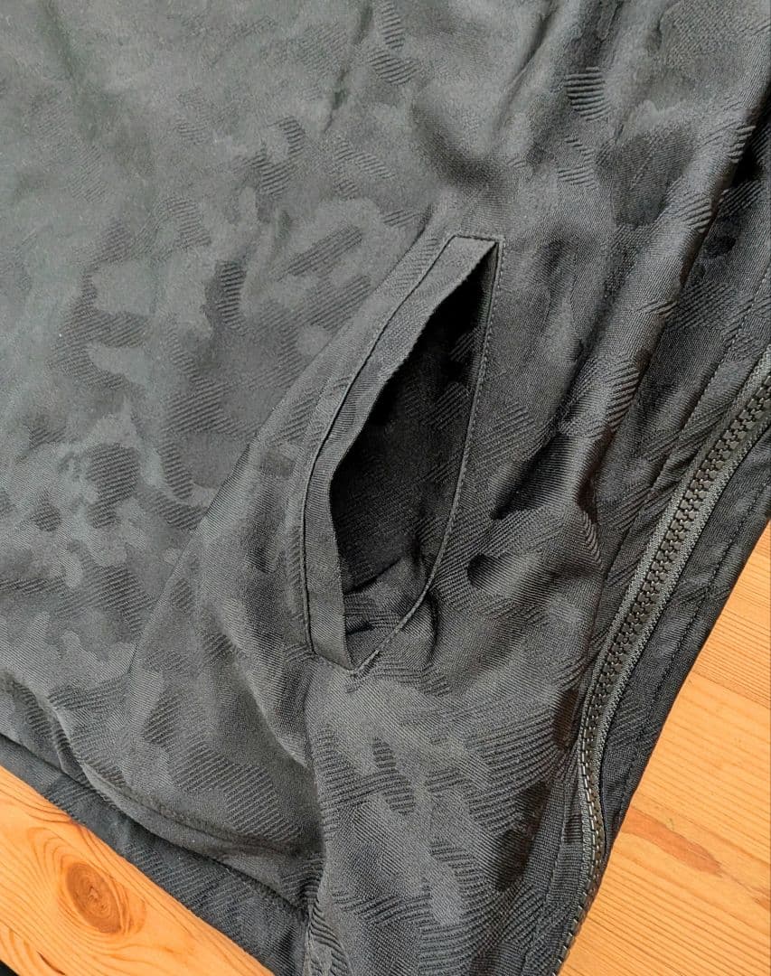 BRIEFING カモフラージュ柄 長袖プルオーバーＬサイズ