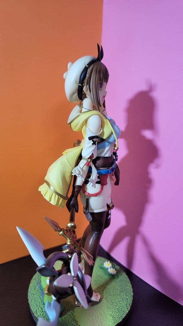 ワンダフルワークス　ライザのアトリエ ライザ　フィギュア　1/7