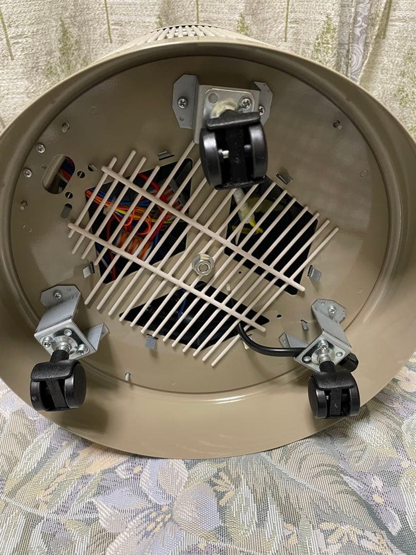 アールシーエス談話室1000型電気ヒーター 遠赤外線