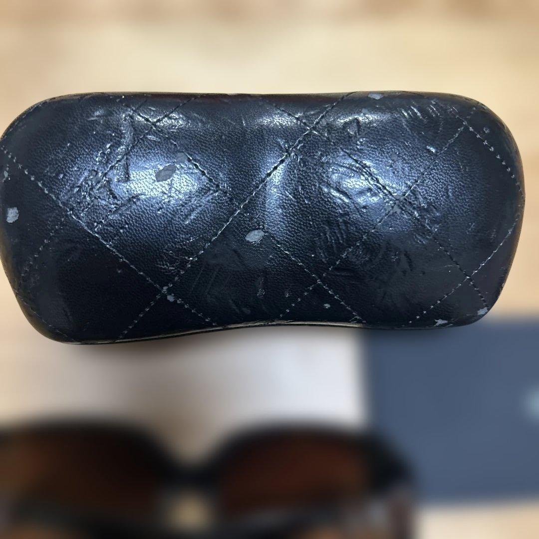 CHANEL ブラウン サングラス ケース付き　リボン