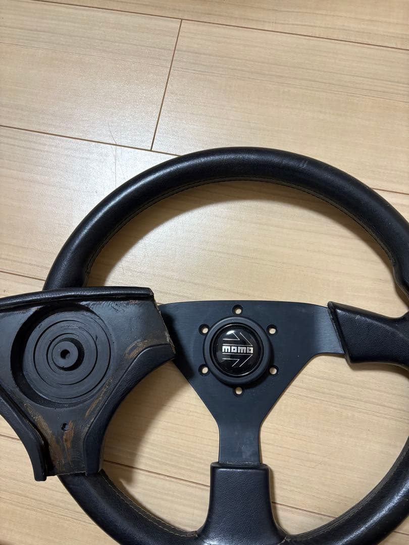 HELLA ステアリング　ホーンボタン　パッド付き　旧車　ポルシェ　メルセデスに