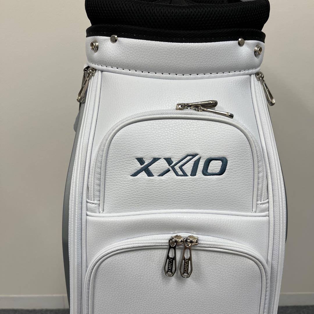【新品】ゼクシオ キャディバッグ GGC-X163 2025モデル プロレプリカ