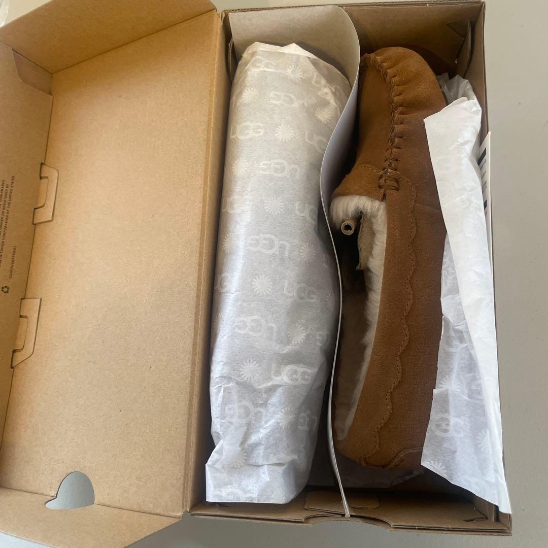 UGG /SCALLOPED MOC モカシン