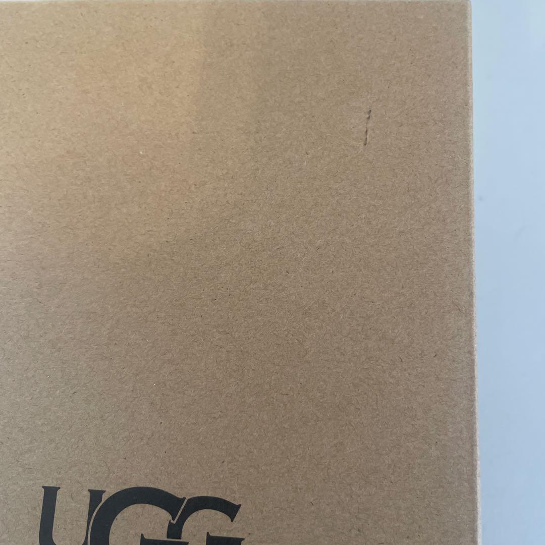 UGG /SCALLOPED MOC モカシン