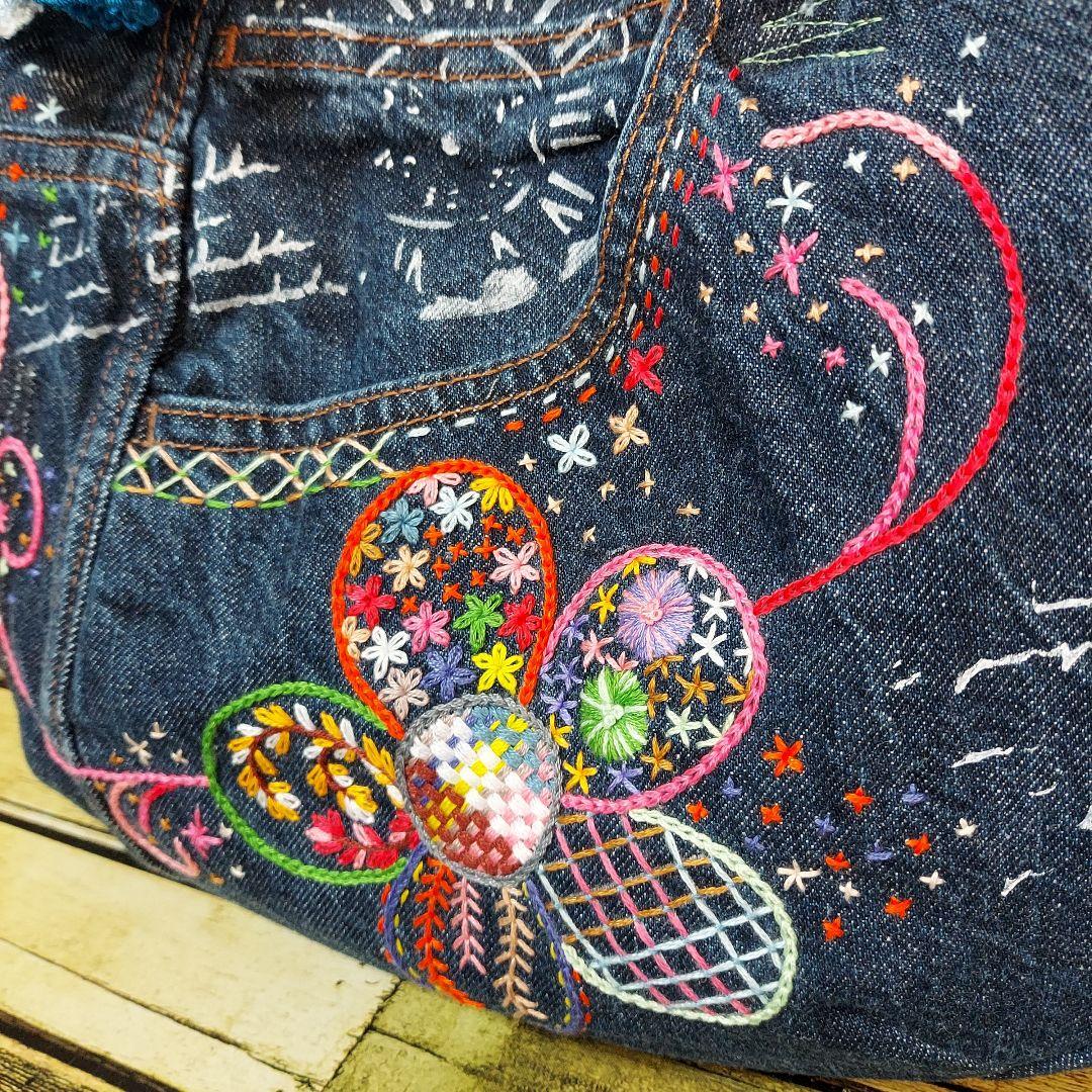 刺繍デニムバック　No.667　デニムリメイク　チューリップバック　刺繍バック