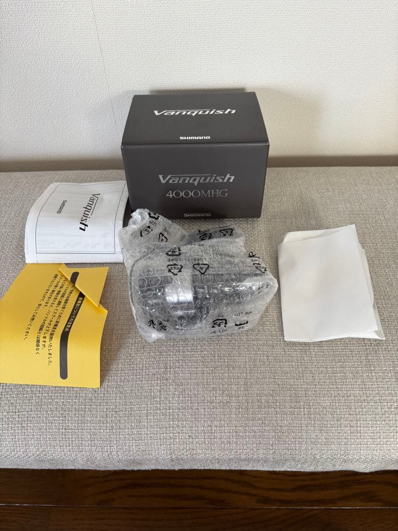 23ヴァンキッシュ4000MHG スピニングリール未使用新品