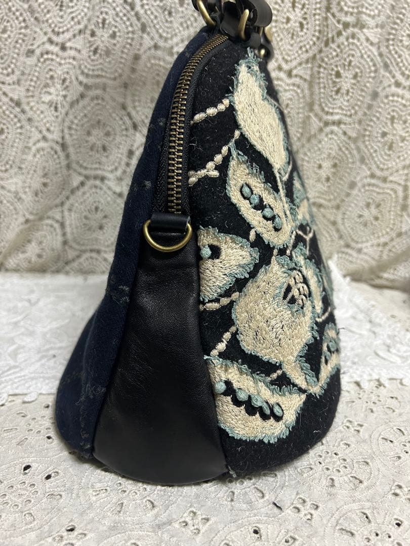 51206A ミナペルホネンハンドメイドブガッティ　 LLサイズ