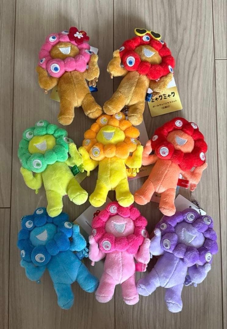 関西万博　ミャクミャク　日焼け　推しカラー　ぬいぐるみ　コンプリート　8体セット