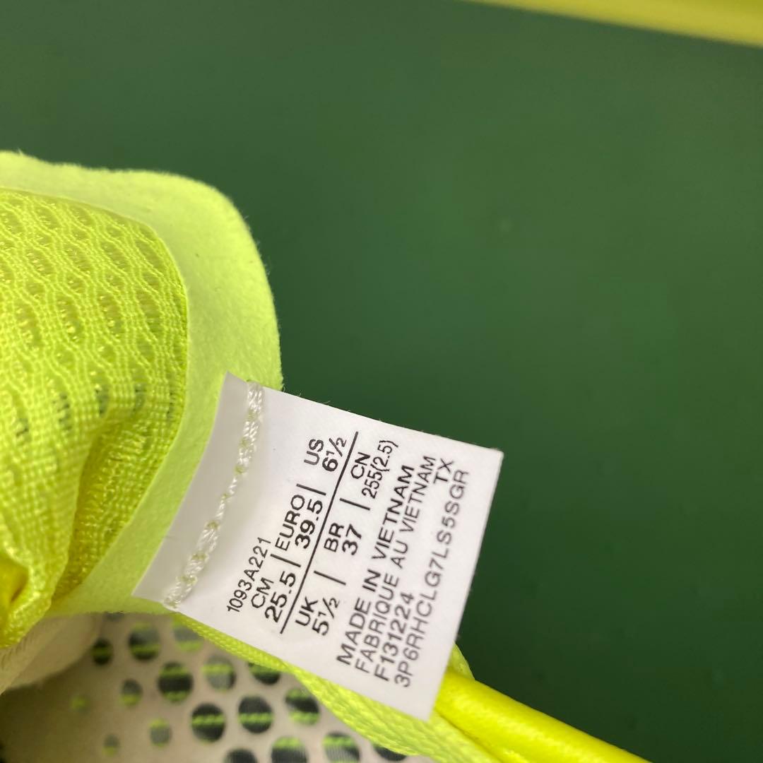 美品アシックスコスモレーサーMD3中距離専用高反発スパイク