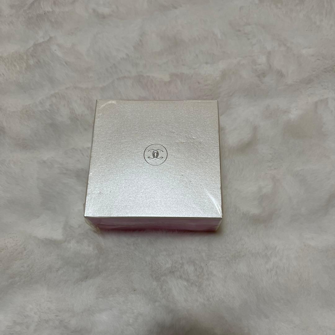 CHANEL Eau Tendres ボディクリーム 200g