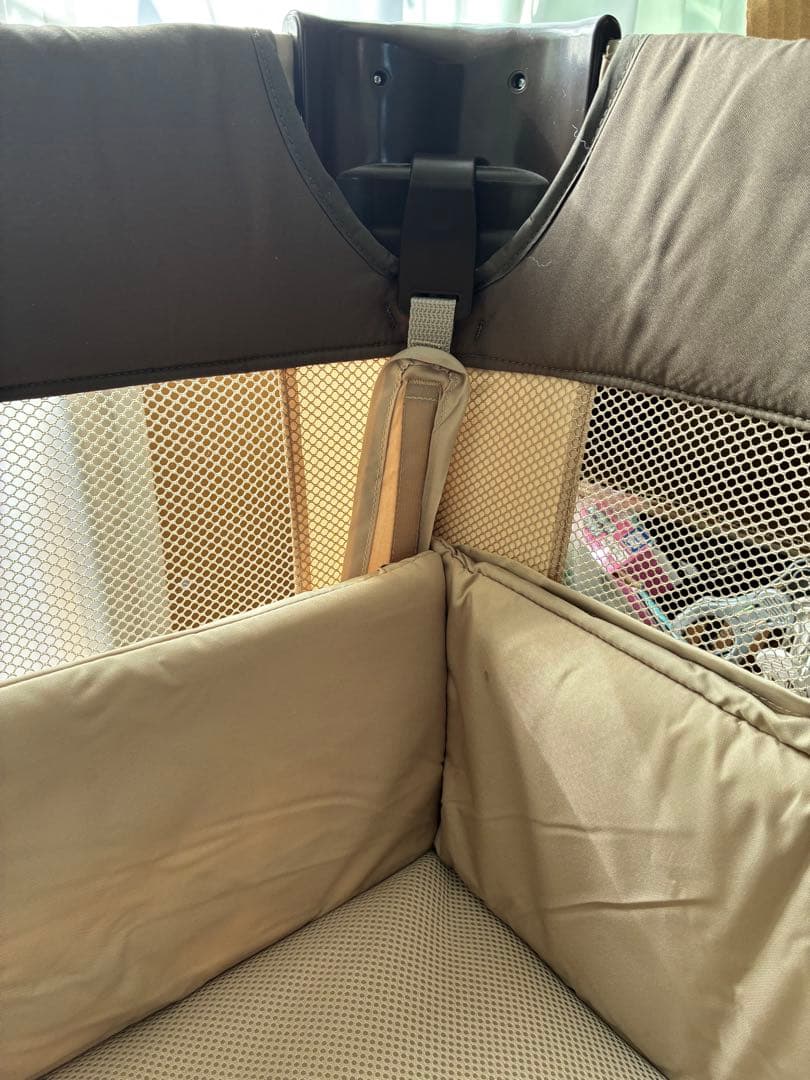 #美品#ココネルエアー　ココアブラウン　ベビーベッド アップリカ