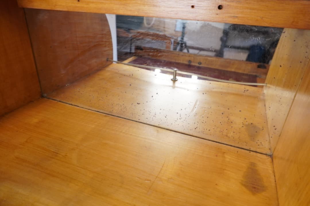 イギリス ミッドセンチュリー ドリンクキャビネット サイドボード