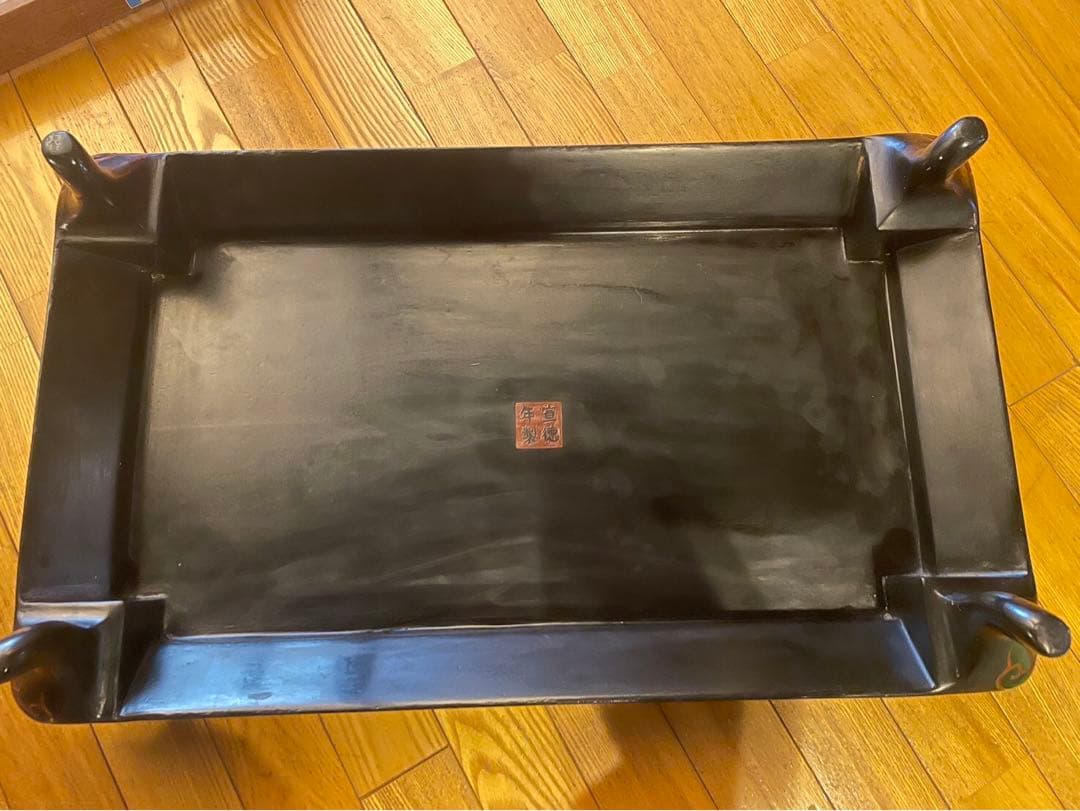 中国古玩 唐物 堆黒倶利彫紋大型平卓 花台 宣徳年製 置物台 飾り台 盆栽台