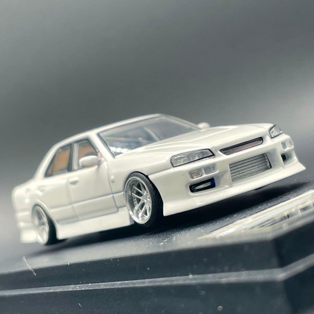 1/64 URAS 日産 skyline er34 25GT-t 限定499台