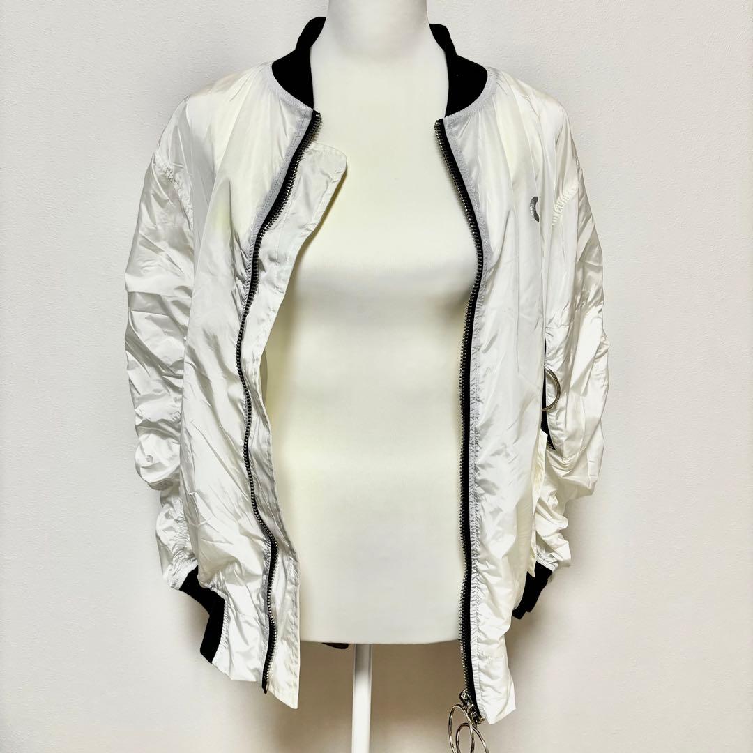 希少 オフホワイト ナイロンジャケット ハーネス付属