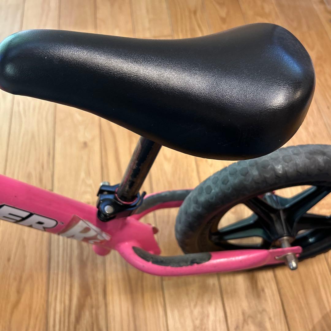 ストライダー　STRIDER バランスバイク ピンク　室内保管　今月まで値下げ中