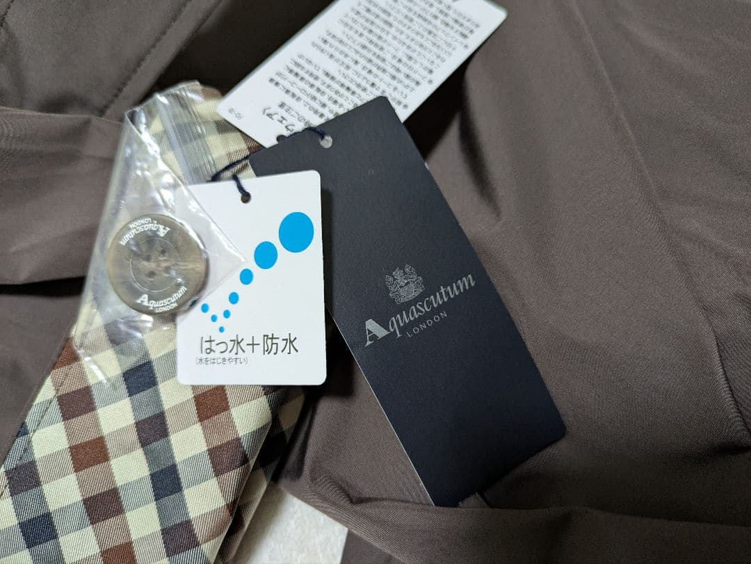 新品アクアスキュータム レインコートトレンチコート Lサイズ 大きいサイズ