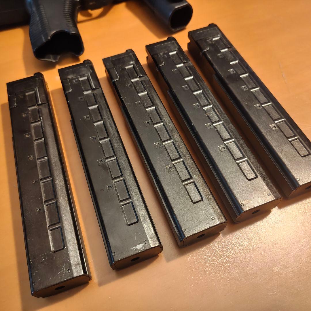 KSC MP9ガスガン　マガジン5本(箱なし・現状品)