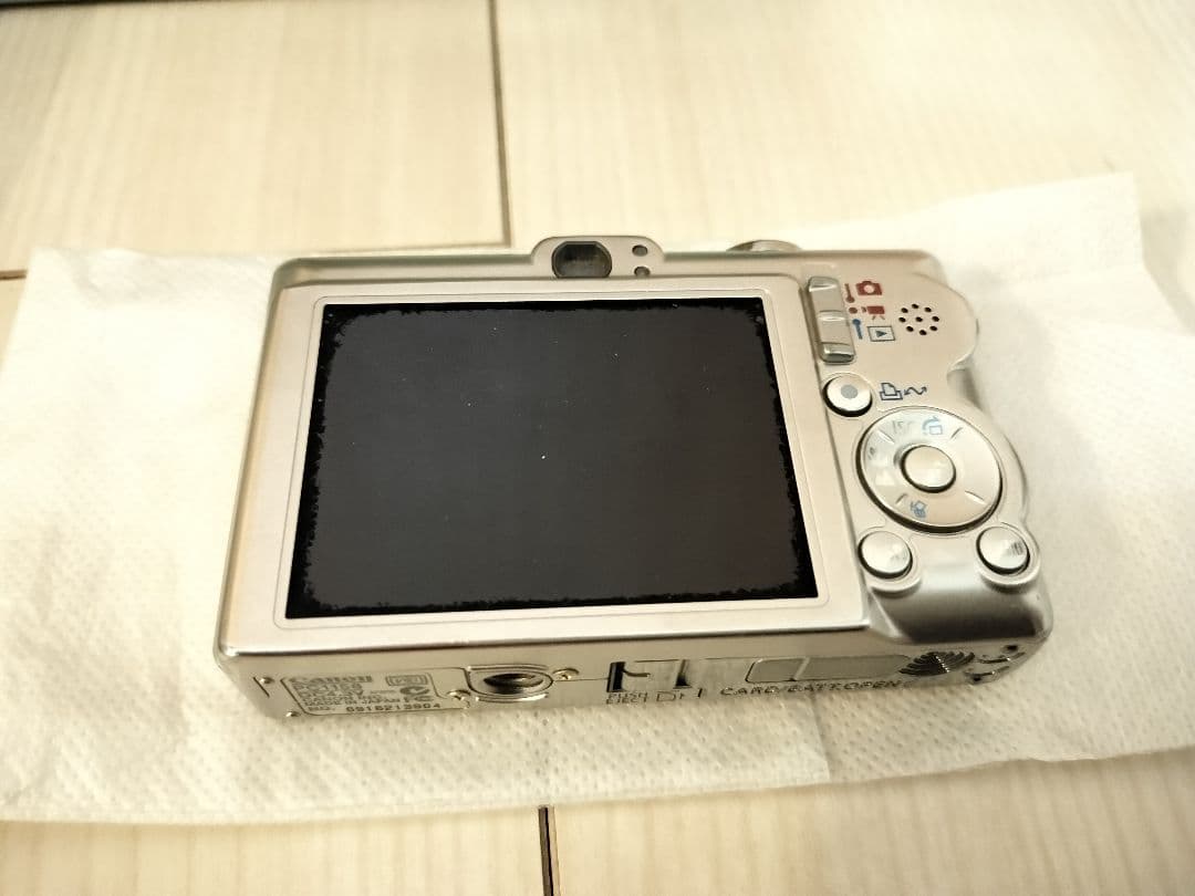 Canon IXY DIGITAL 60 本体と付属品