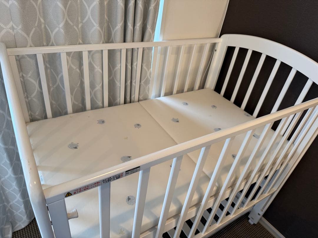 港区★超美品　ハイポジション ベビーベッド アーチⅡ+マットレス＋サイドパット