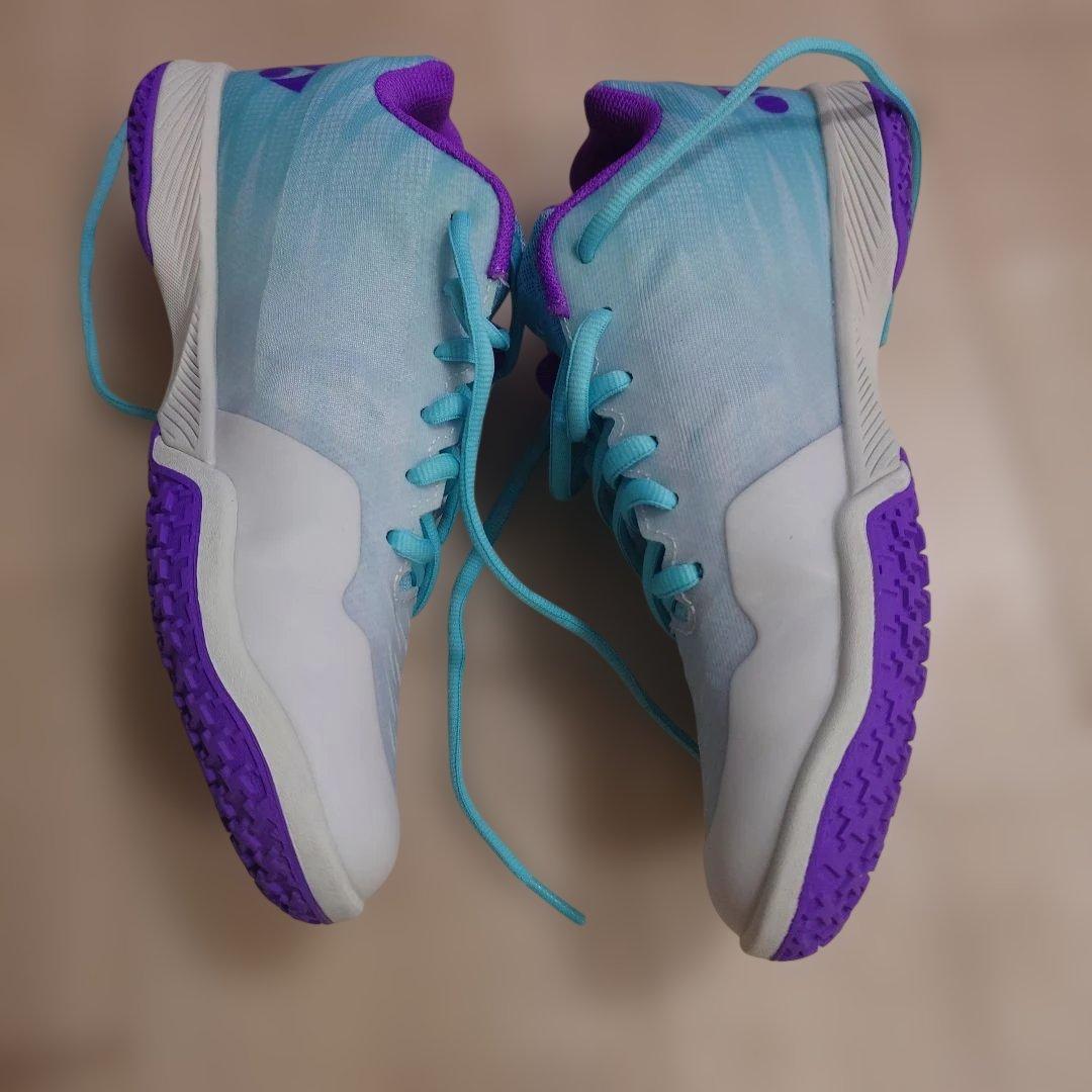 YONEX バドミントンシューズ 　エアラス