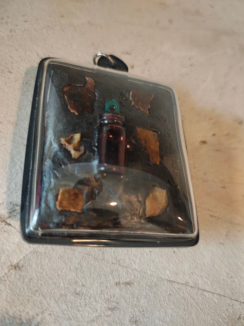 【MADAM】タイのお守りプラクルアン！呪物…！？魔除け&開運！！