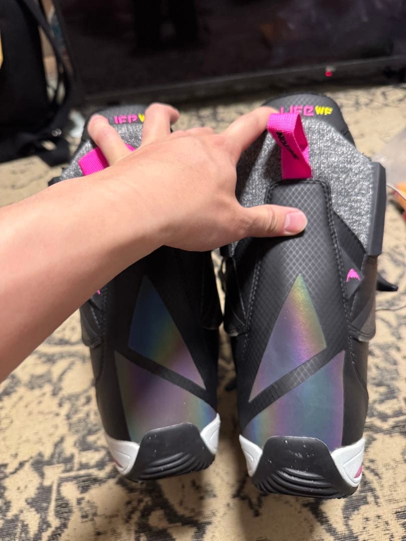 Burton ブーツ　Supreme 22cm