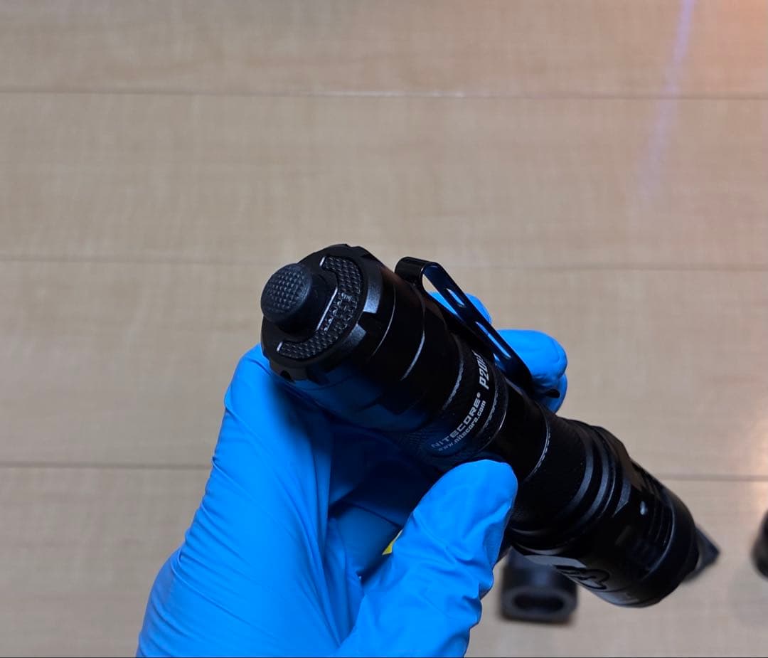 ライト・ランタン Nitecore P20iX