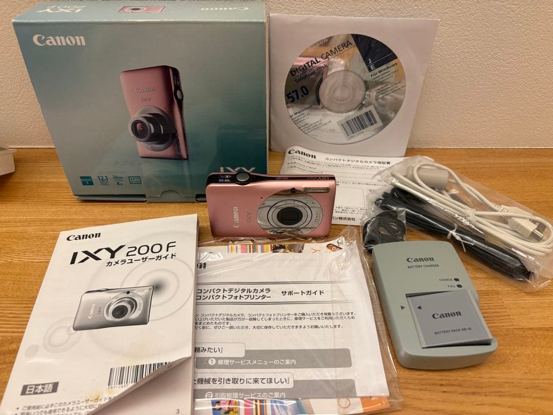 Canon IXY 200F デジカメ