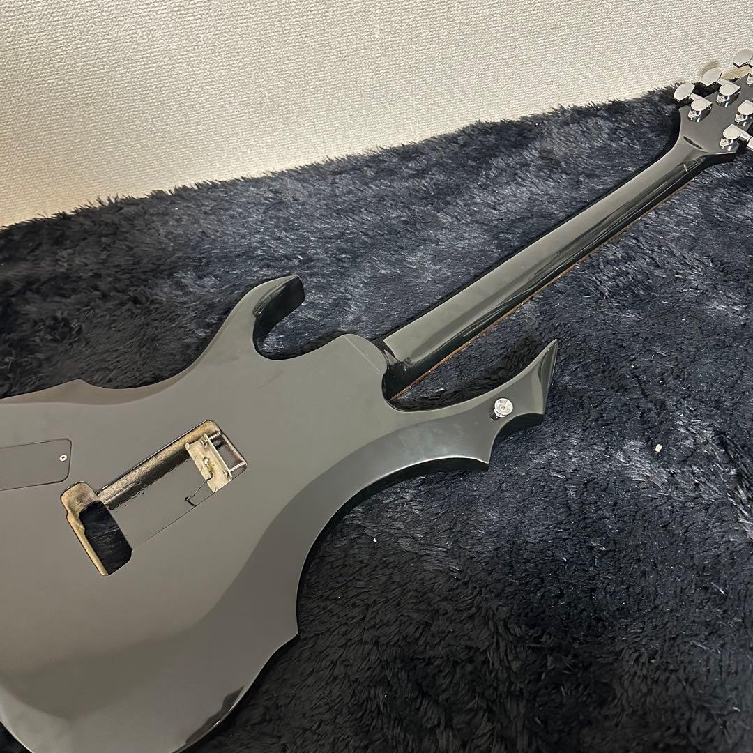 エレキギター ブラック 未完成 フォレストシェイプ スルーネック? 弦楽器