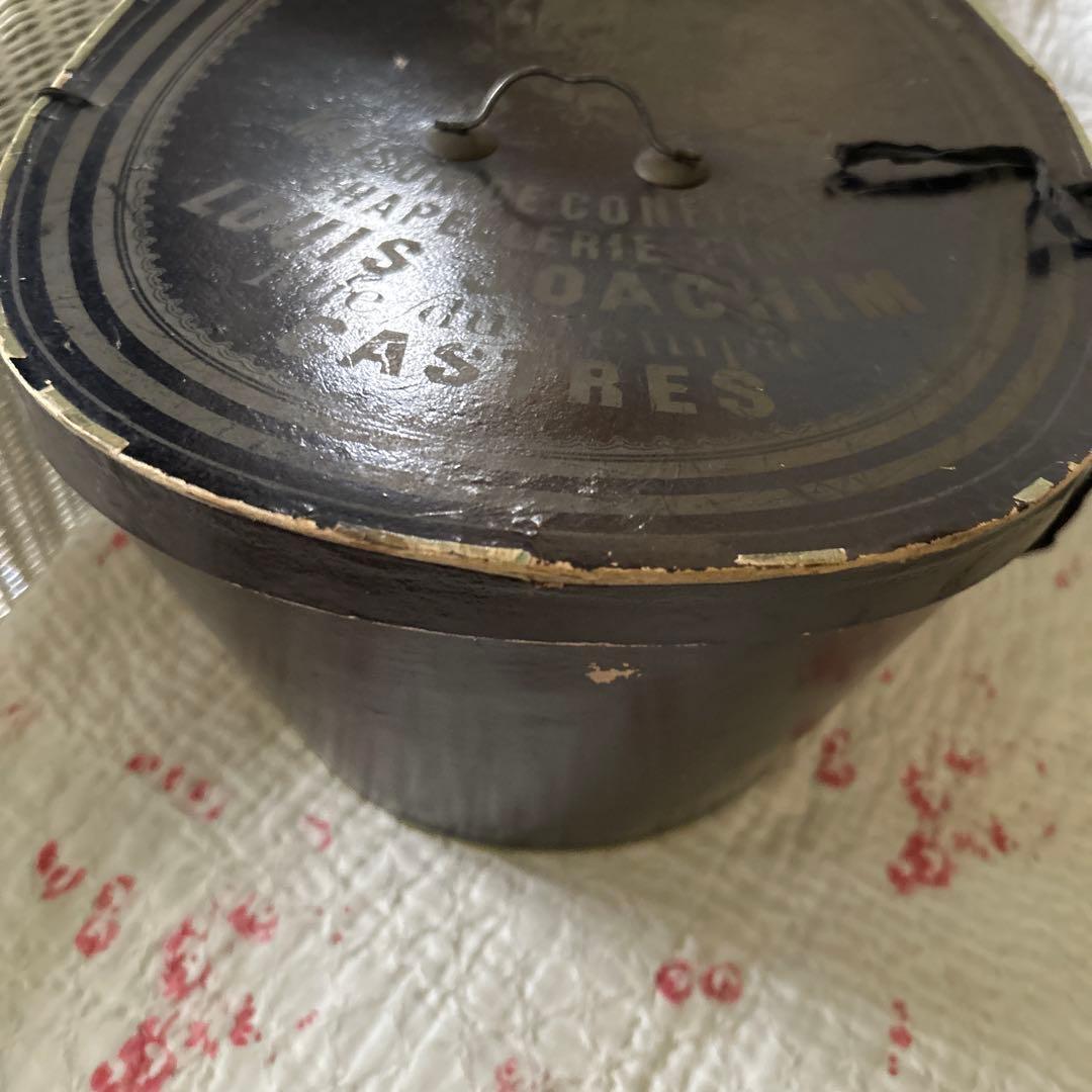 希少フランスアンティークハットボックストゥールーズ1908年ナポレオントロワ時代