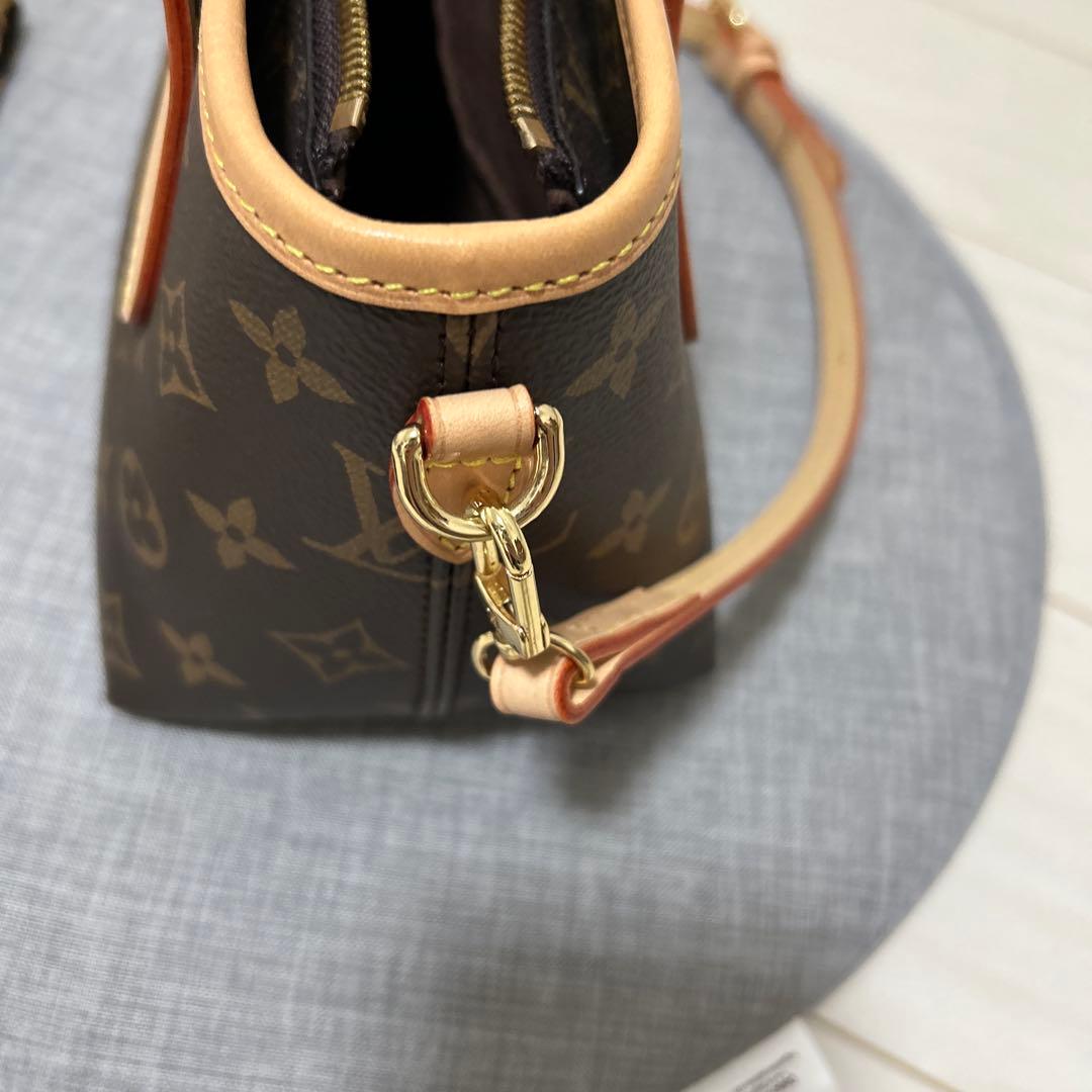 ショルダーバッグ　バッグ　斜めがけバッグ　ポシェット