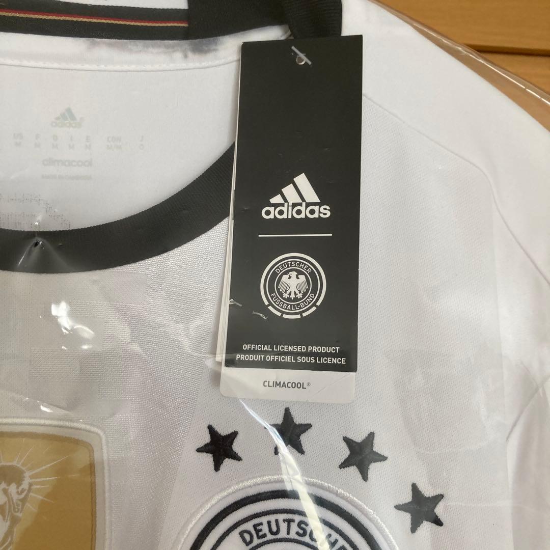 adidas ドイツ代表　ユニフォーム　エジルÖZIL 8番