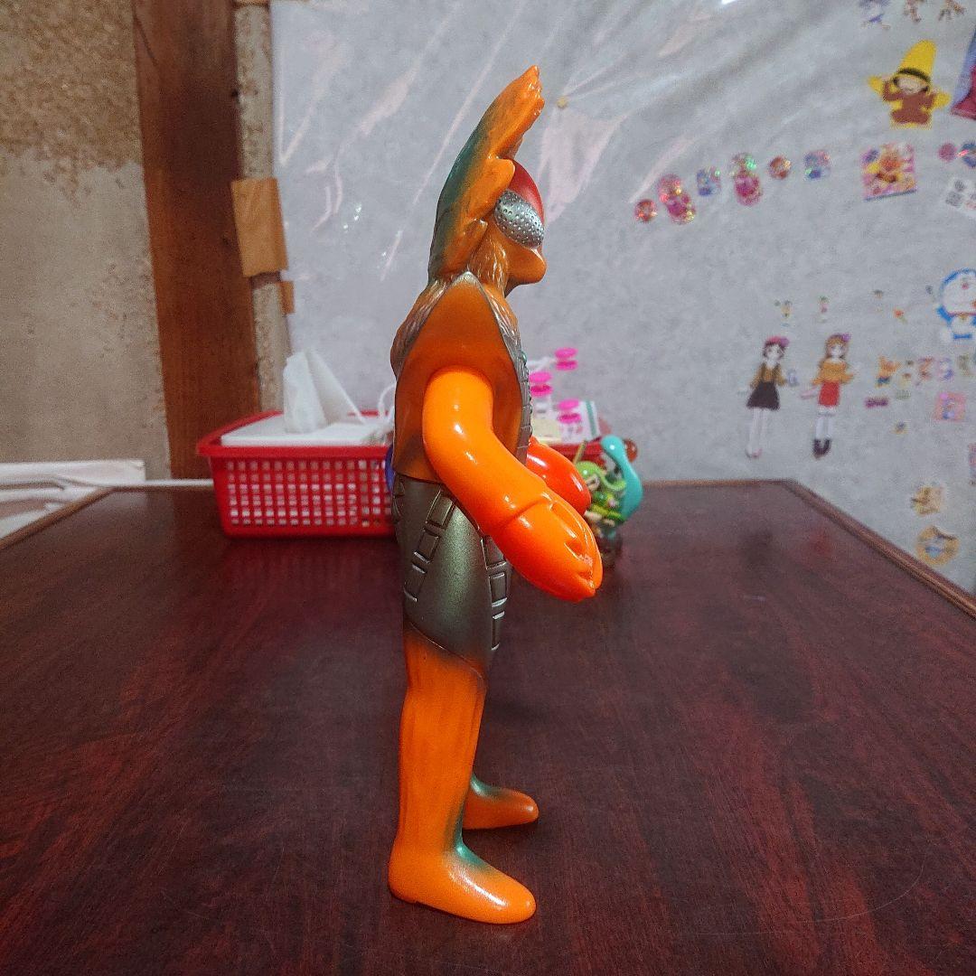 ブルマァク/ギロン人 ソフビ