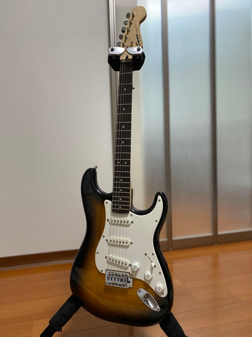 Squire ストラトキャスター Bullet ハードケース付き