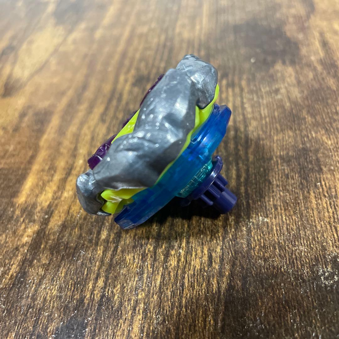 【限定新品ベイ】ベイブレードX オロチクラスタ　1-60 LR あ3