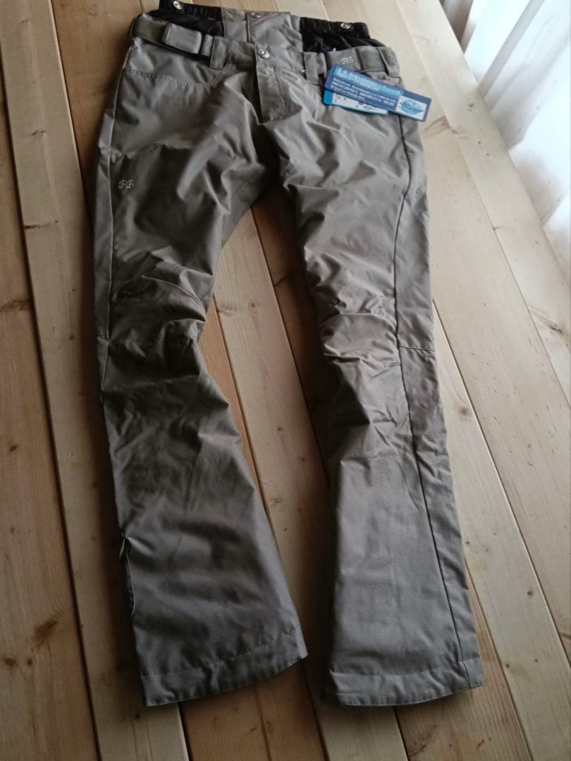 美品SGトップス＆新品BBボトムス【Ｍ】上下セット＋ビーニー付き