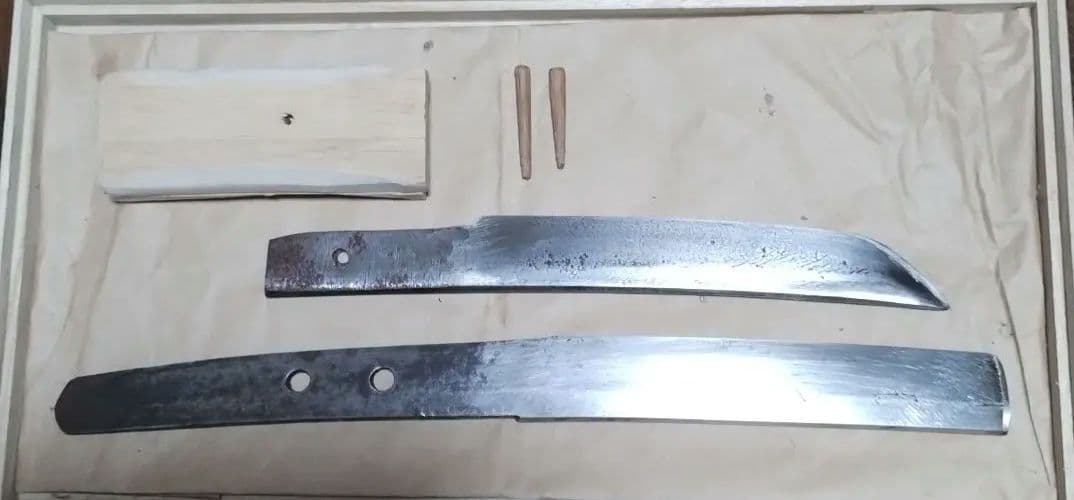 残欠刀　全て刃長15センチ以下　２本　1本分